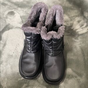 totes Gray Winter & Rain Boots with Gray Fur